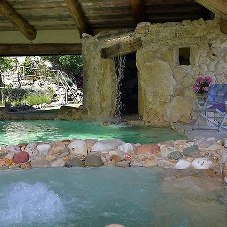 Villa Sleeps 10 Pool Air Con Wifi