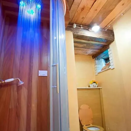 Sleeps 10 Pool Air Con Wifi * Guardea