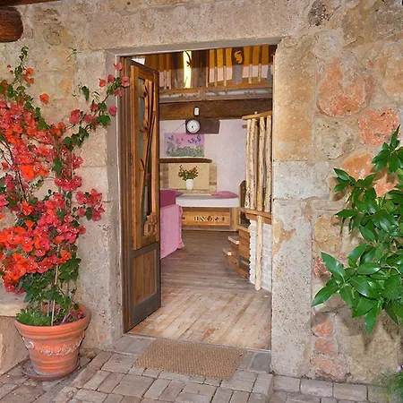 Villa Sleeps 10 Pool Air Con Wifi *