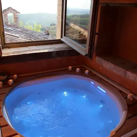 Sleeps 10 Pool Air Con Wifi