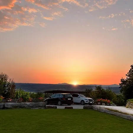 Sleeps 10 Pool Air Con Wifi Villa Guardea