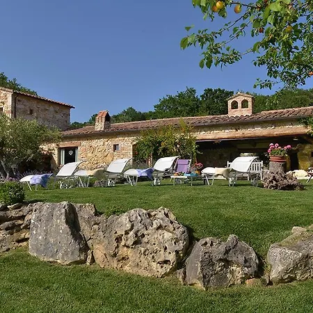 Sleeps 10 Pool Air Con Wifi Guardea